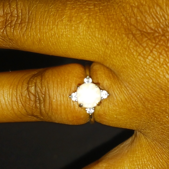 Opal ring - Picture 3 of 4